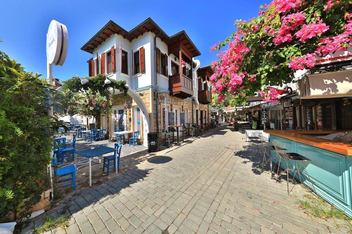 50 Meters To The Long Bazaar In Lavantakas 1 Square *